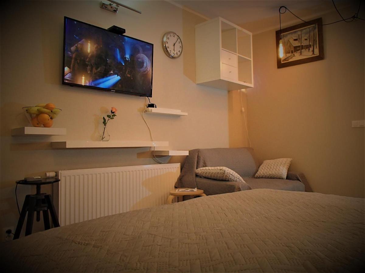 Cracovia Garden Nowa 5 Dzielnica Apartment Ngoại thất bức ảnh