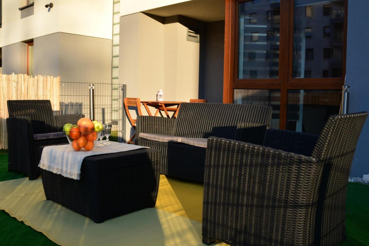 Cracovia Garden Nowa 5 Dzielnica Apartment Ngoại thất bức ảnh