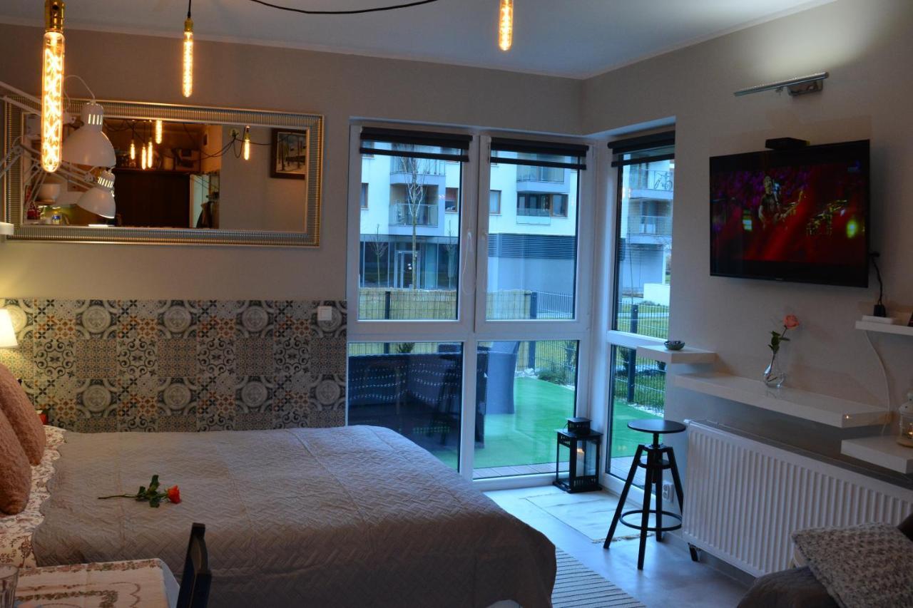 Cracovia Garden Nowa 5 Dzielnica Apartment Ngoại thất bức ảnh